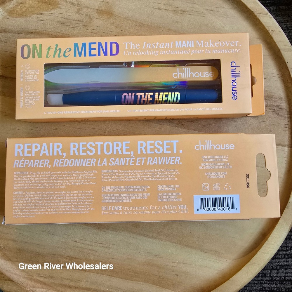 Chillhouse On The Mend Instant Mani Makeover Nail Serum & Crystal File Set NEW - Picture 3 of 3